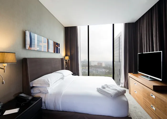 Hilton Santa Fe Hotel 4*