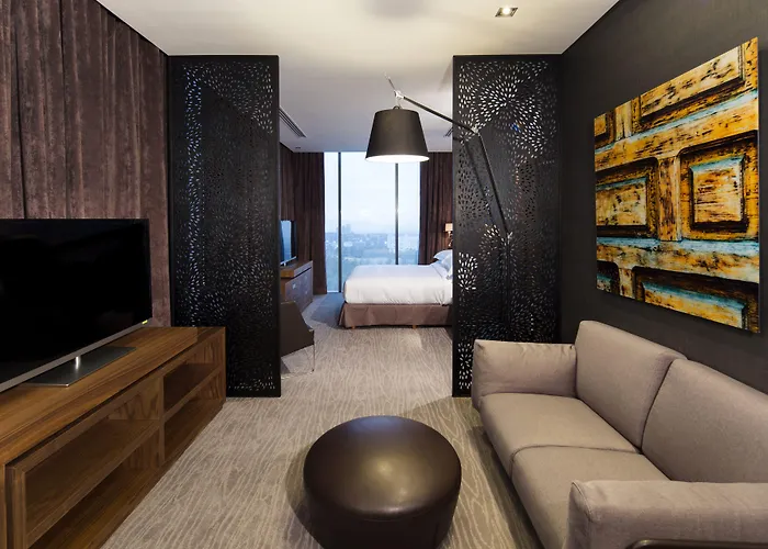 Hilton Santa Fe Hotel 4*